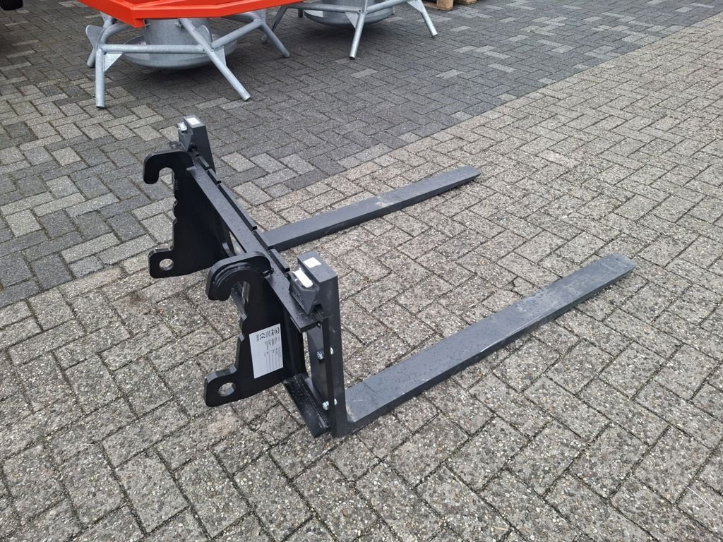 Radlader of the type Sonstige Giant PV-FEM2_SPEC-1200-G, Neumaschine in MARIENHEEM (Picture 2)