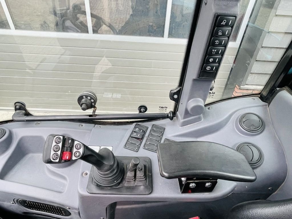 Radlader des Typs Sonstige Giant TE HUUR G5000 5 T shovel / kniklader, Gebrauchtmaschine in Neer (Bild 11)