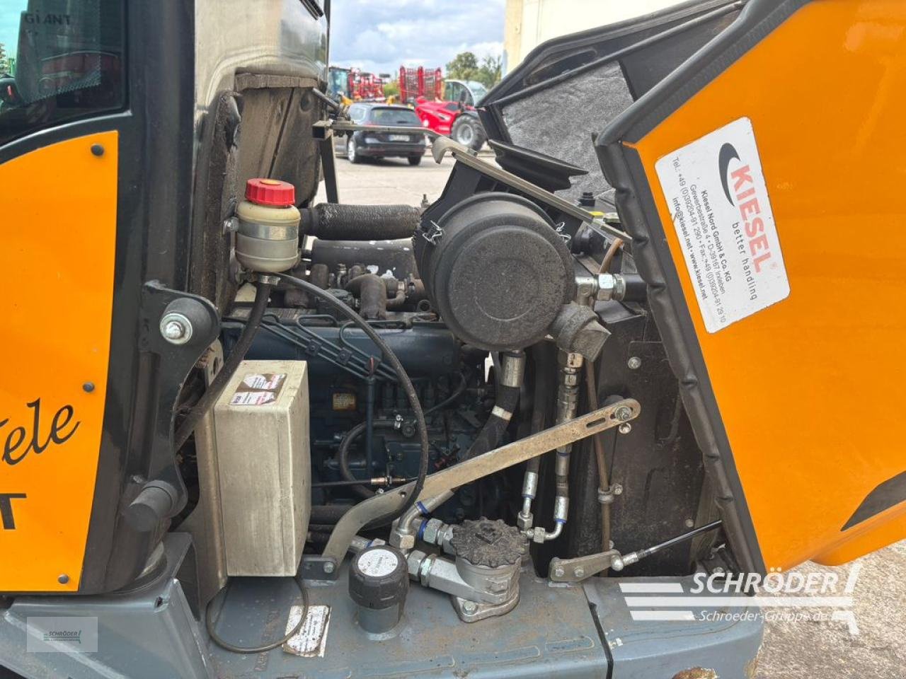 Radlader of the type Sonstige GIANT V 6004 T, Gebrauchtmaschine in Langenweddingen (Picture 11)