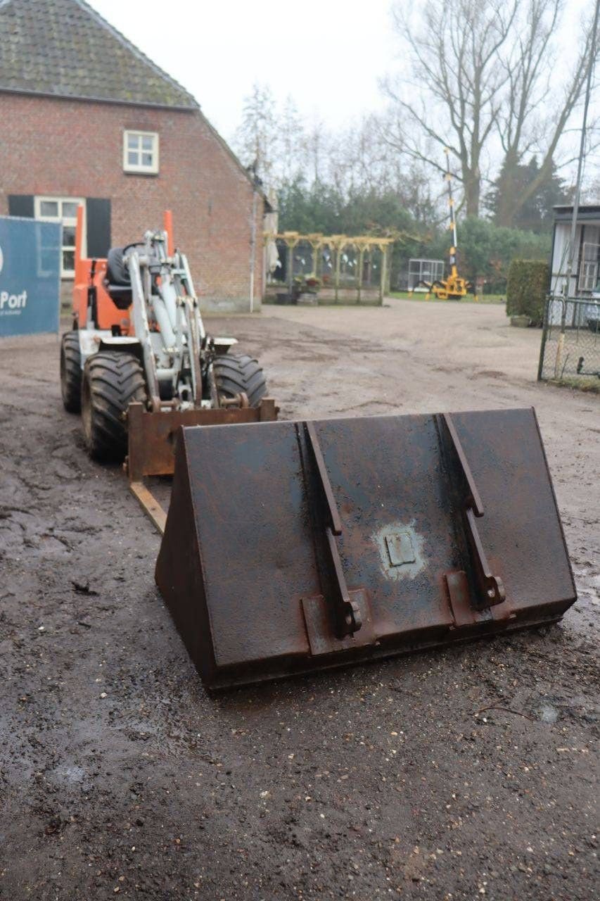 Radlader типа Sonstige Giant V361, Gebrauchtmaschine в Antwerpen (Фотография 8)