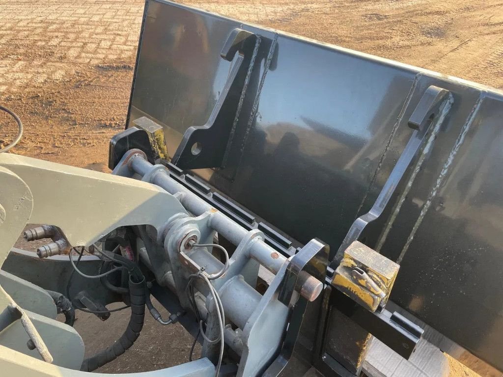 Radlader tip Sonstige Giant V4502T Shovel Loader, Gebrauchtmaschine in Lunteren (Poză 4)