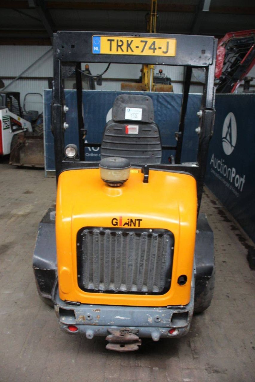 Radlader of the type Sonstige Giant V452T HD, Gebrauchtmaschine in Antwerpen (Picture 4)