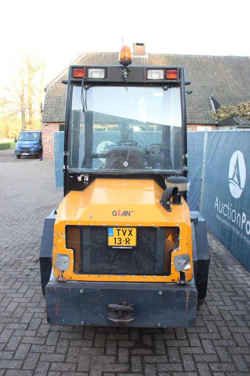 Radlader of the type Sonstige Giant V881T, Gebrauchtmaschine in Antwerpen (Picture 4)