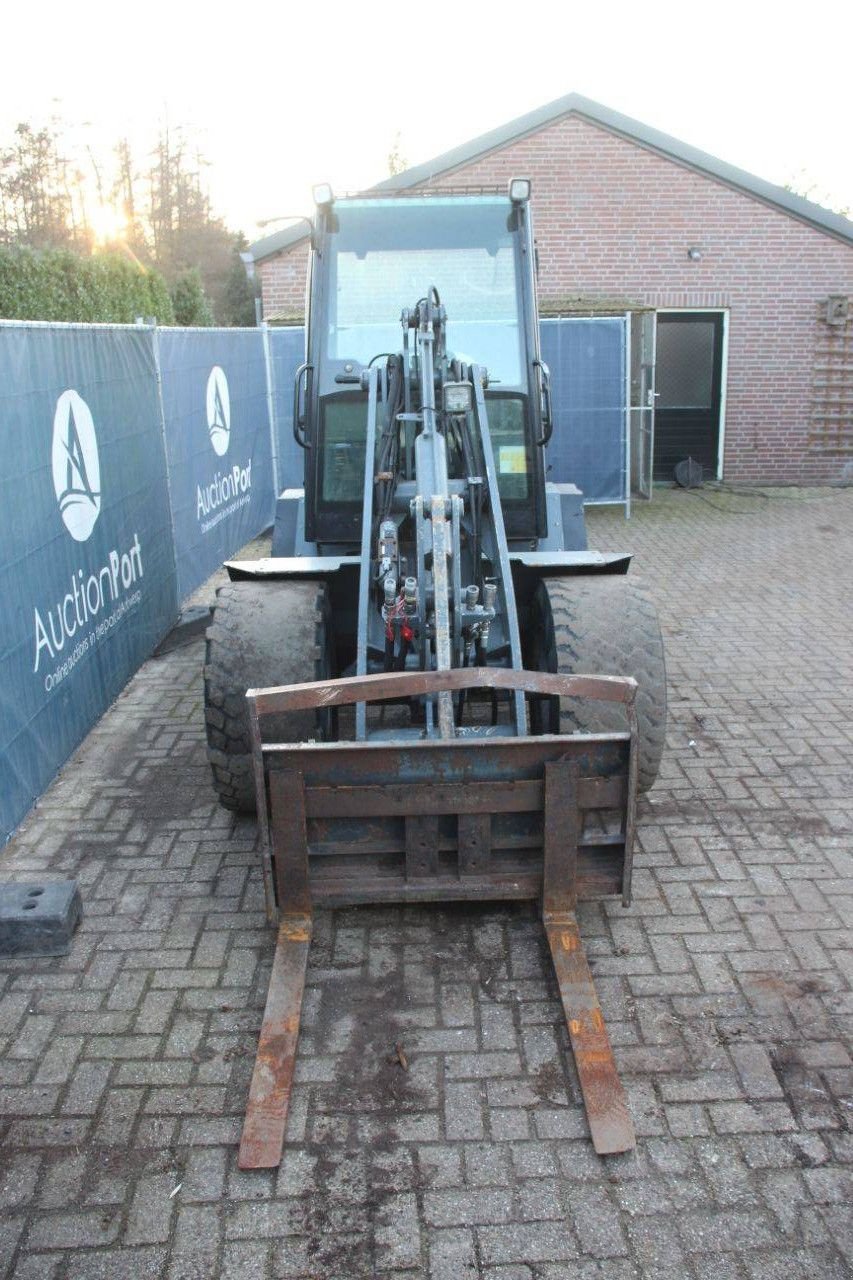 Radlader of the type Sonstige Giant V881T, Gebrauchtmaschine in Antwerpen (Picture 8)
