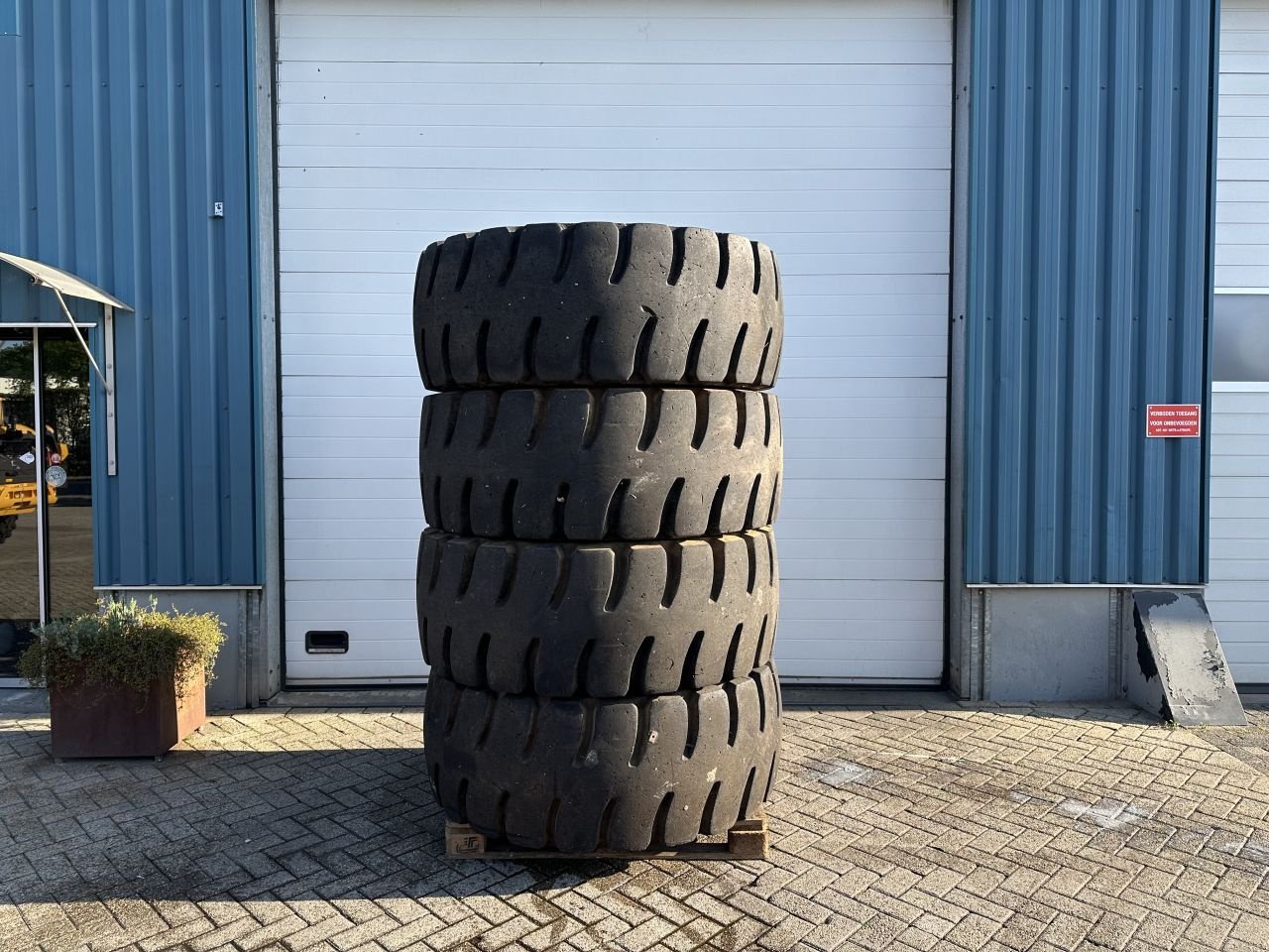 Radlader typu Sonstige GOODYEAR 20.5R25, Gebrauchtmaschine v Oirschot (Obrázek 1)