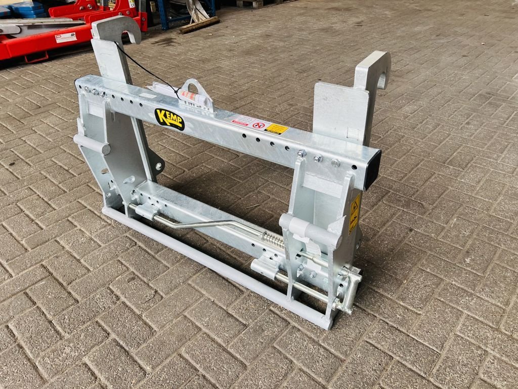 Radlader of the type Sonstige Kemp Adapter JCB-Euro, Neumaschine in Coevorden (Picture 1)