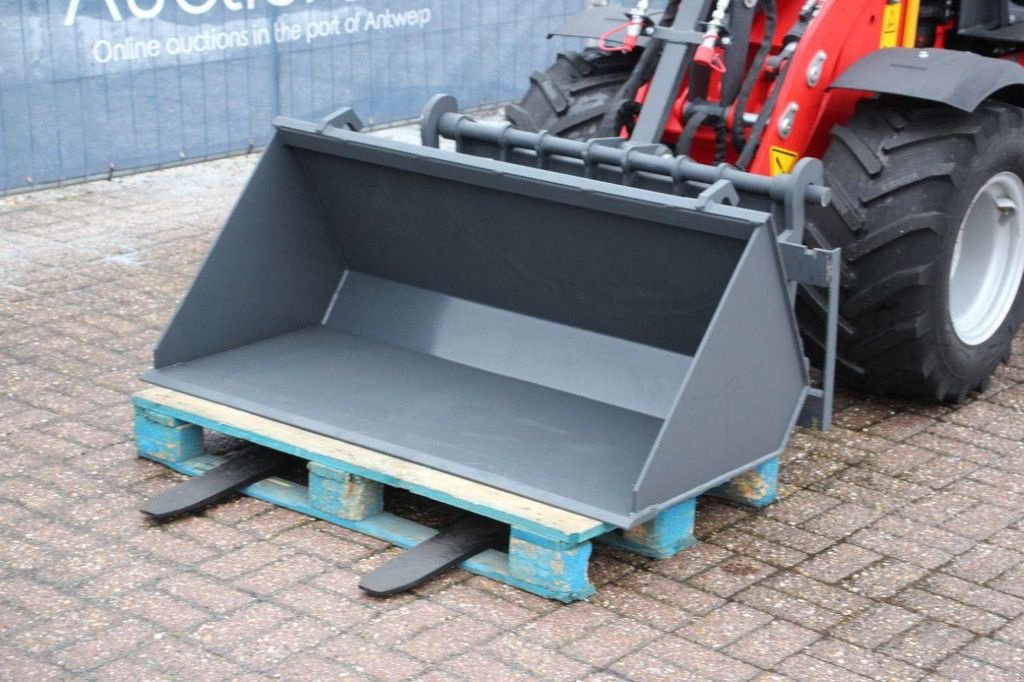 Radlader typu Sonstige Landward W1160, Gebrauchtmaschine w Antwerpen (Zdjęcie 10)