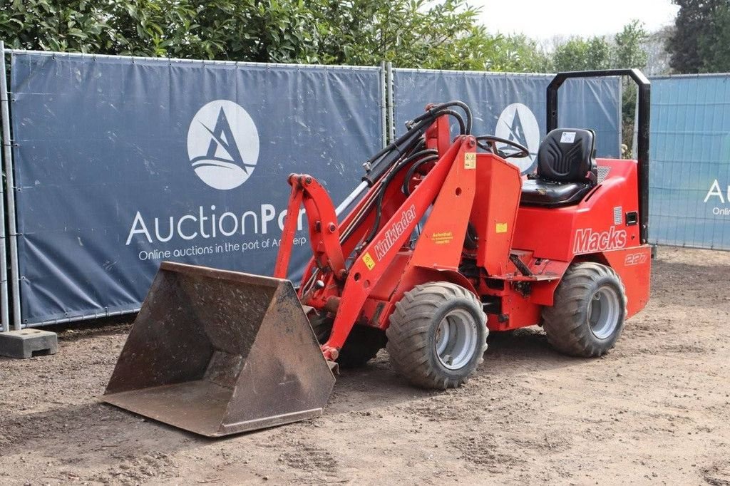 Radlader типа Sonstige Macks 227, Gebrauchtmaschine в Antwerpen (Фотография 9)