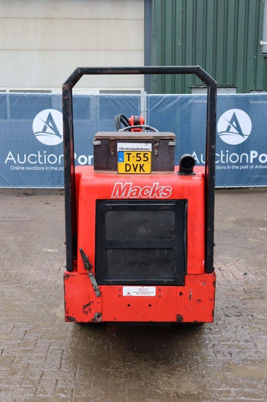 Radlader of the type Sonstige Macks 333, Gebrauchtmaschine in Antwerpen (Picture 5)