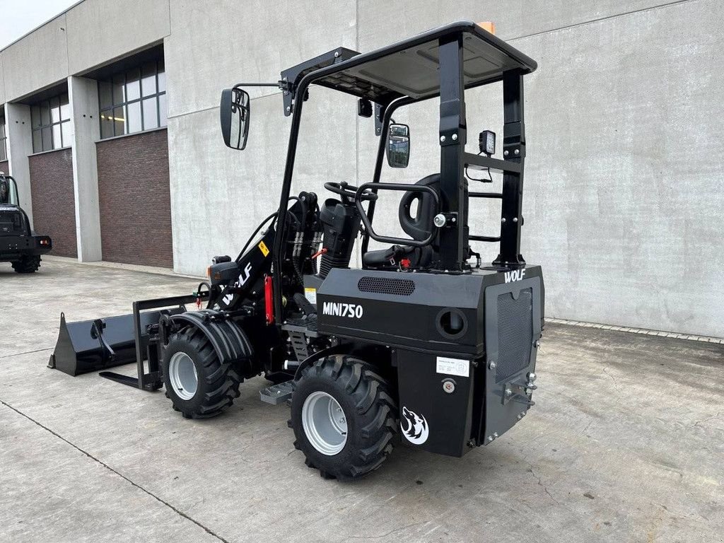 Radlader of the type Sonstige Mini 750, Gebrauchtmaschine in Antwerpen (Picture 7)