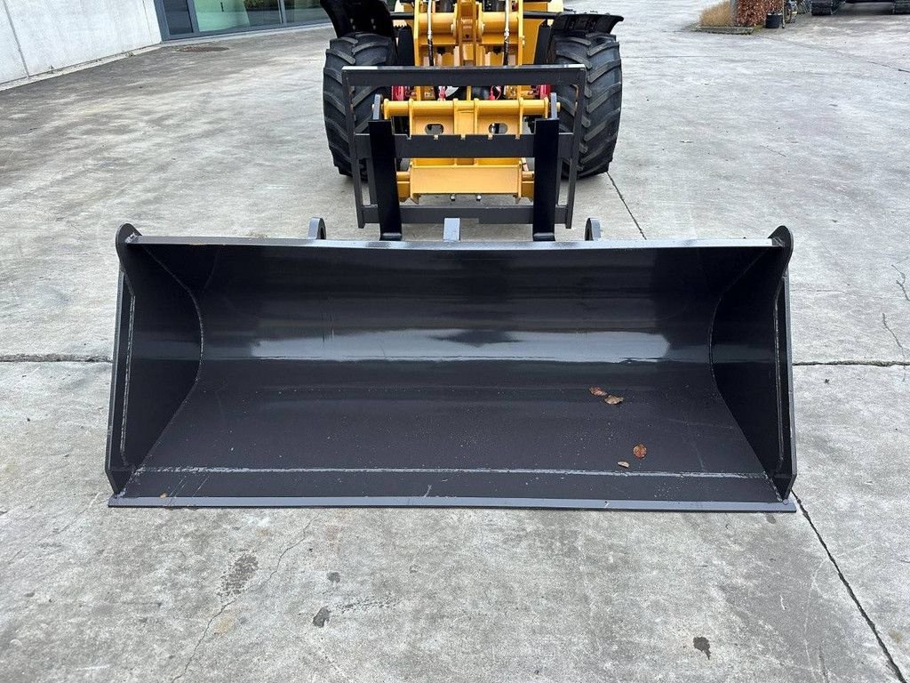 Radlader a típus Sonstige Mini 780T, Neumaschine ekkor: Antwerpen (Kép 10)