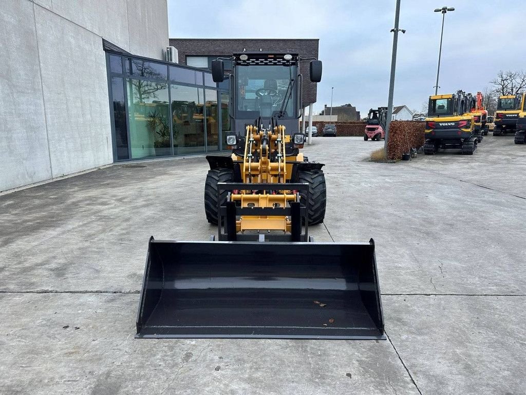 Radlader a típus Sonstige Mini 780T, Neumaschine ekkor: Antwerpen (Kép 2)