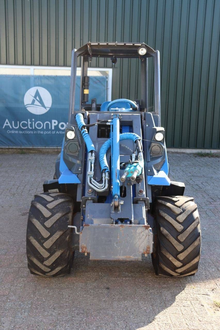 Radlader типа Sonstige MultiOne 9.5, Gebrauchtmaschine в Antwerpen (Фотография 9)