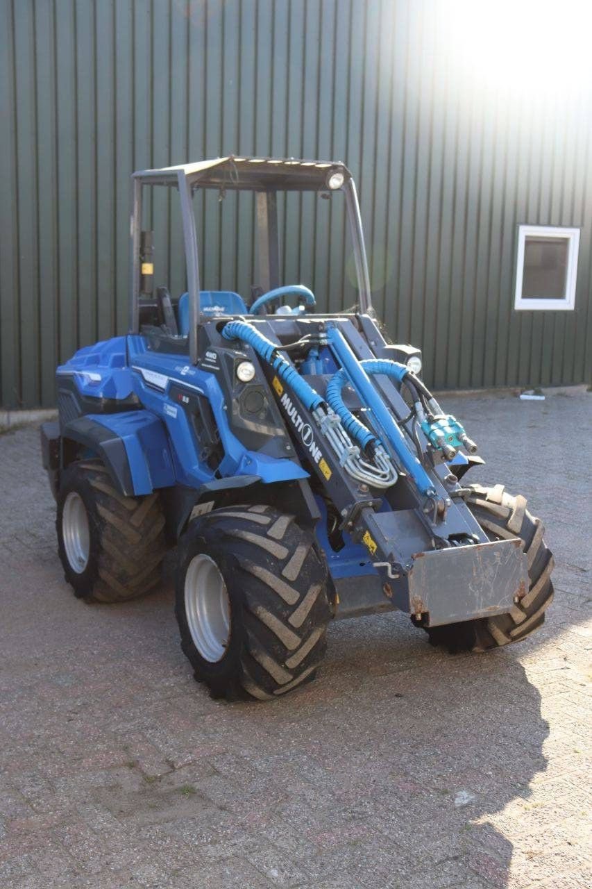 Radlader типа Sonstige MultiOne 9.5, Gebrauchtmaschine в Antwerpen (Фотография 8)