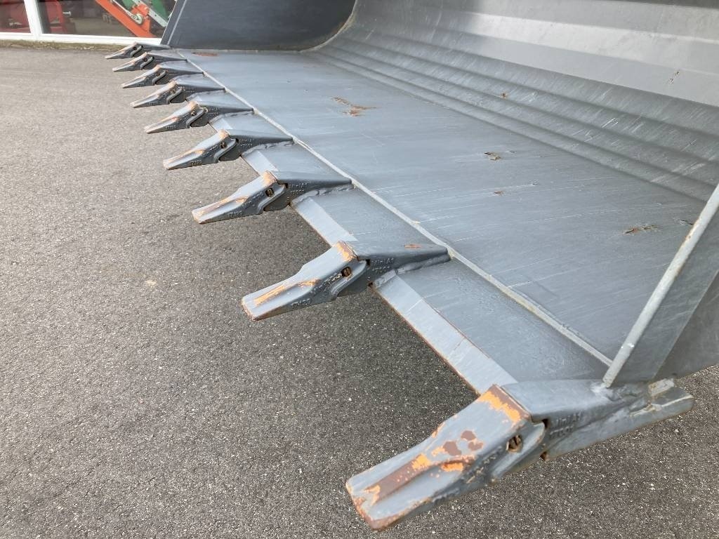 Radlader typu Sonstige Norje Universalskovl 2200 mm 1300L, Gebrauchtmaschine v Hinnerup (Obrázek 2)