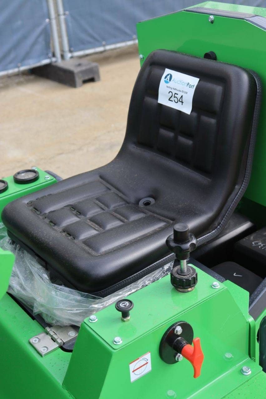 Radlader типа Sonstige Nycheki SK-911, Gebrauchtmaschine в Antwerpen (Фотография 4)