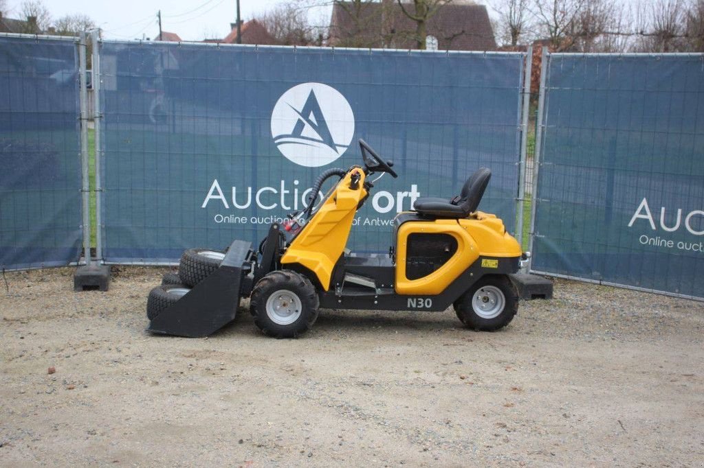 Radlader des Typs Sonstige Onex H130, Gebrauchtmaschine in Antwerpen (Bild 2)