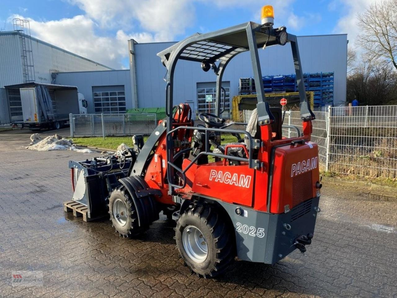 Radlader of the type Sonstige PACAM 2025 HOFLADER, RADLADER, Gebrauchtmaschine in Oyten (Picture 6)
