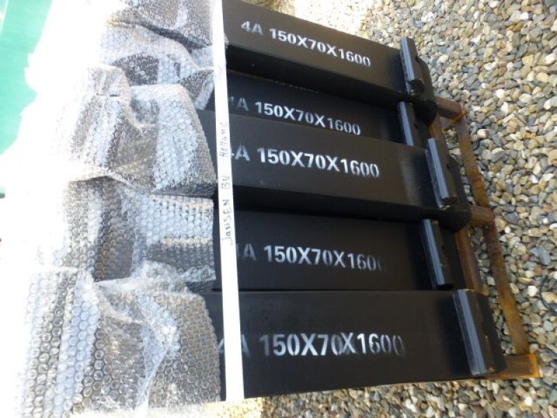 Radlader of the type Sonstige Palletvorken 11 ton Volvo/Liebherr/JCB aansluiting, Neumaschine in Holten (Picture 9)