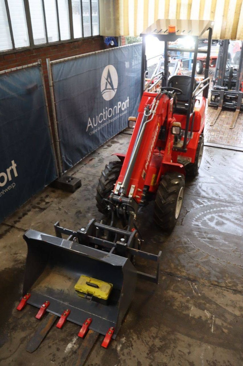 Radlader от тип Sonstige Plus Power HQ180T, Neumaschine в Antwerpen (Снимка 8)