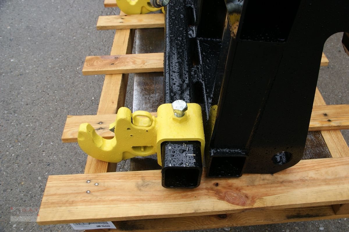 Radlader des Typs Sonstige SAT-Dreipunktadapter für Kramer, Neumaschine in Eberschwang (Bild 5)