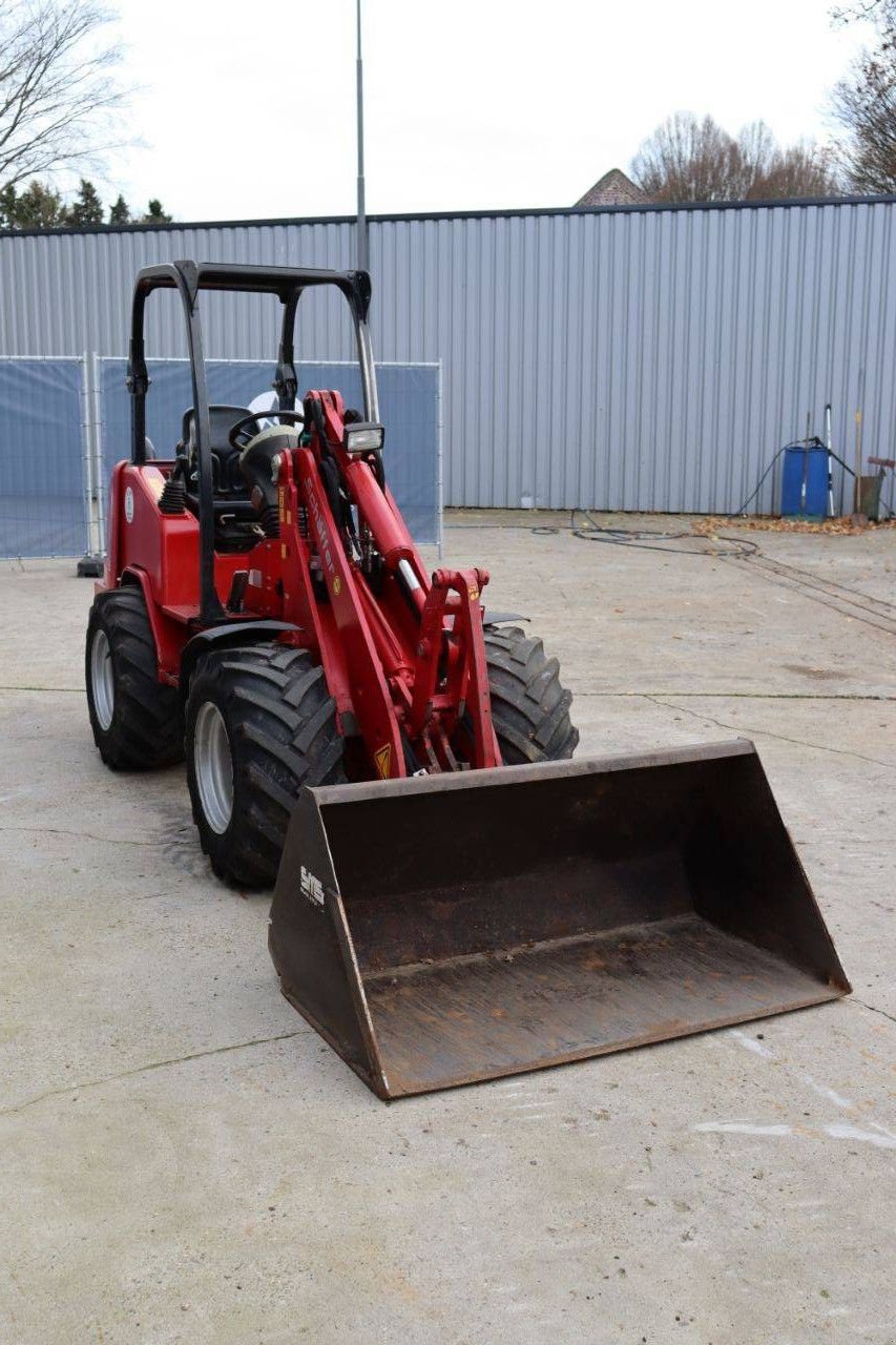 Radlader des Typs Sonstige Sch&auml;ffer 3550, Gebrauchtmaschine in Antwerpen (Bild 9)