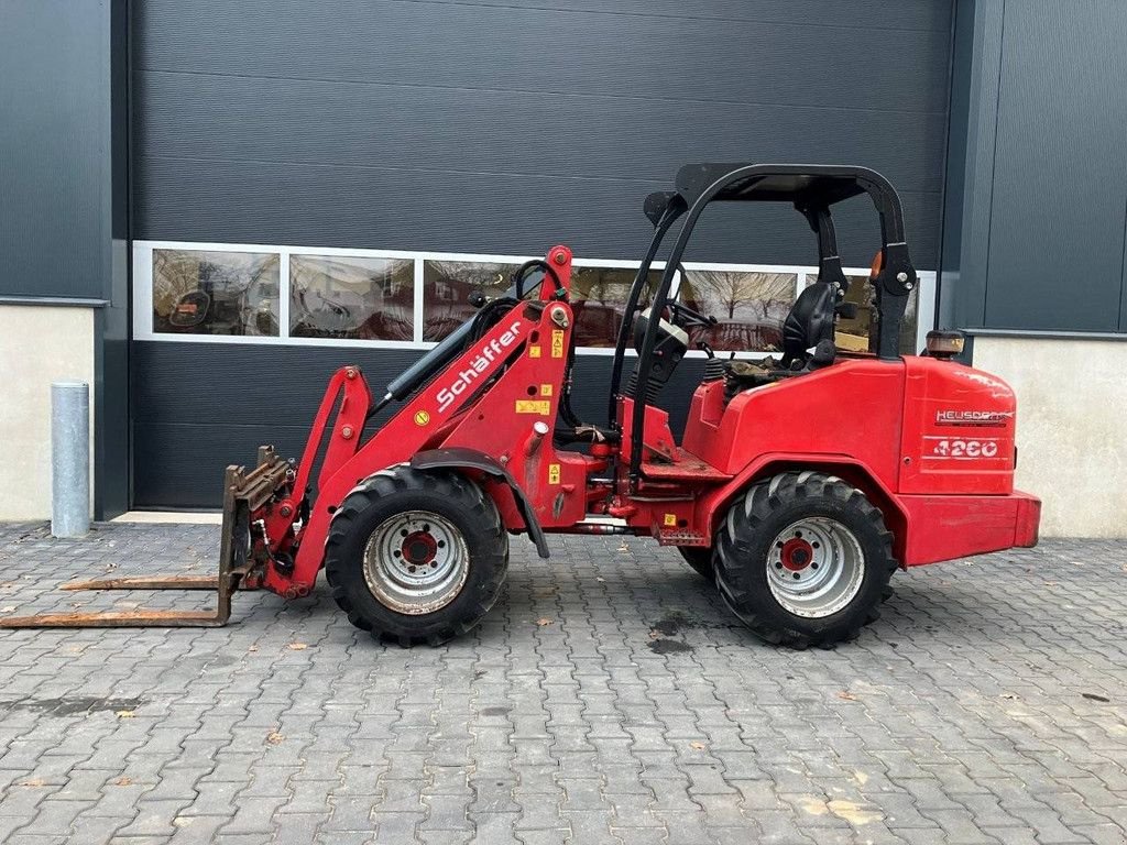 Radlader typu Sonstige Sch&auml;ffer 4260, Gebrauchtmaschine w Antwerpen (Zdjęcie 3)