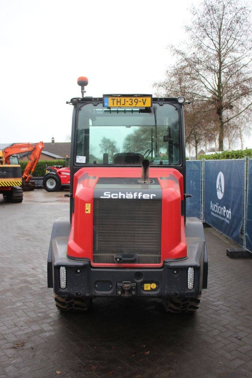 Radlader от тип Sonstige Sch&auml;ffer 6680T, Gebrauchtmaschine в Antwerpen (Снимка 4)