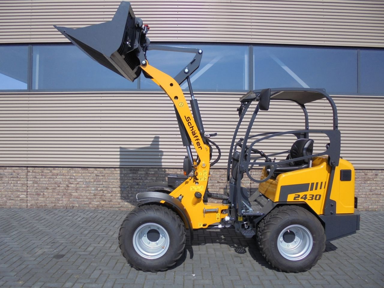 Radlader от тип Sonstige Schaffer 2430, Neumaschine в Houten (Снимка 8)