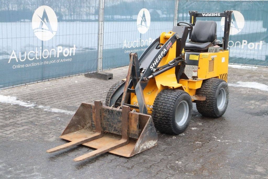Radlader of the type Sonstige Sherpa SH150, Gebrauchtmaschine in Antwerpen (Picture 10)