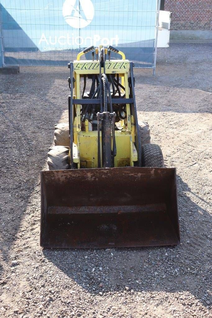 Radlader of the type Sonstige Skidster M10X, Gebrauchtmaschine in Antwerpen (Picture 9)