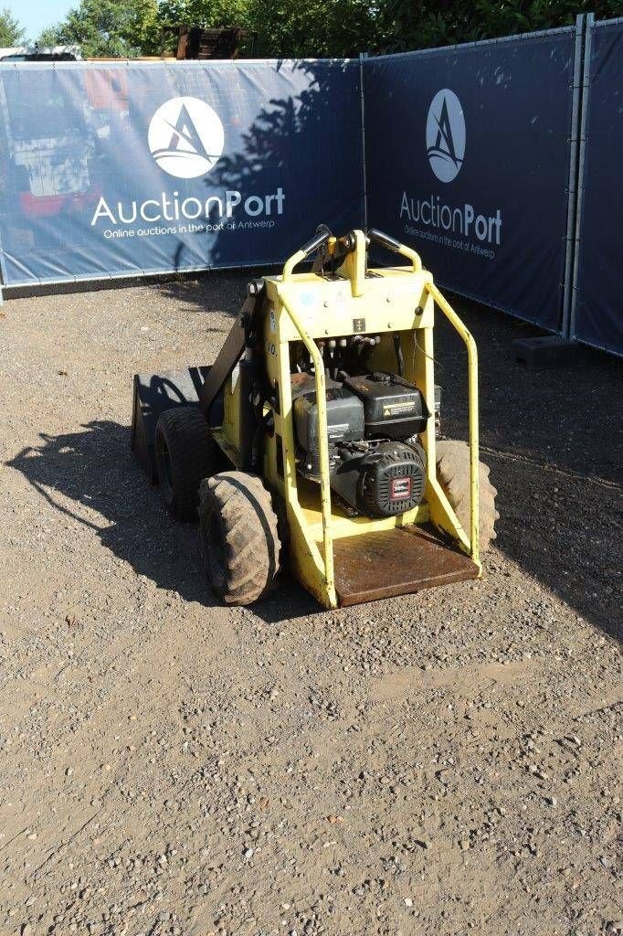 Radlader of the type Sonstige Skidster M10X, Gebrauchtmaschine in Antwerpen (Picture 4)