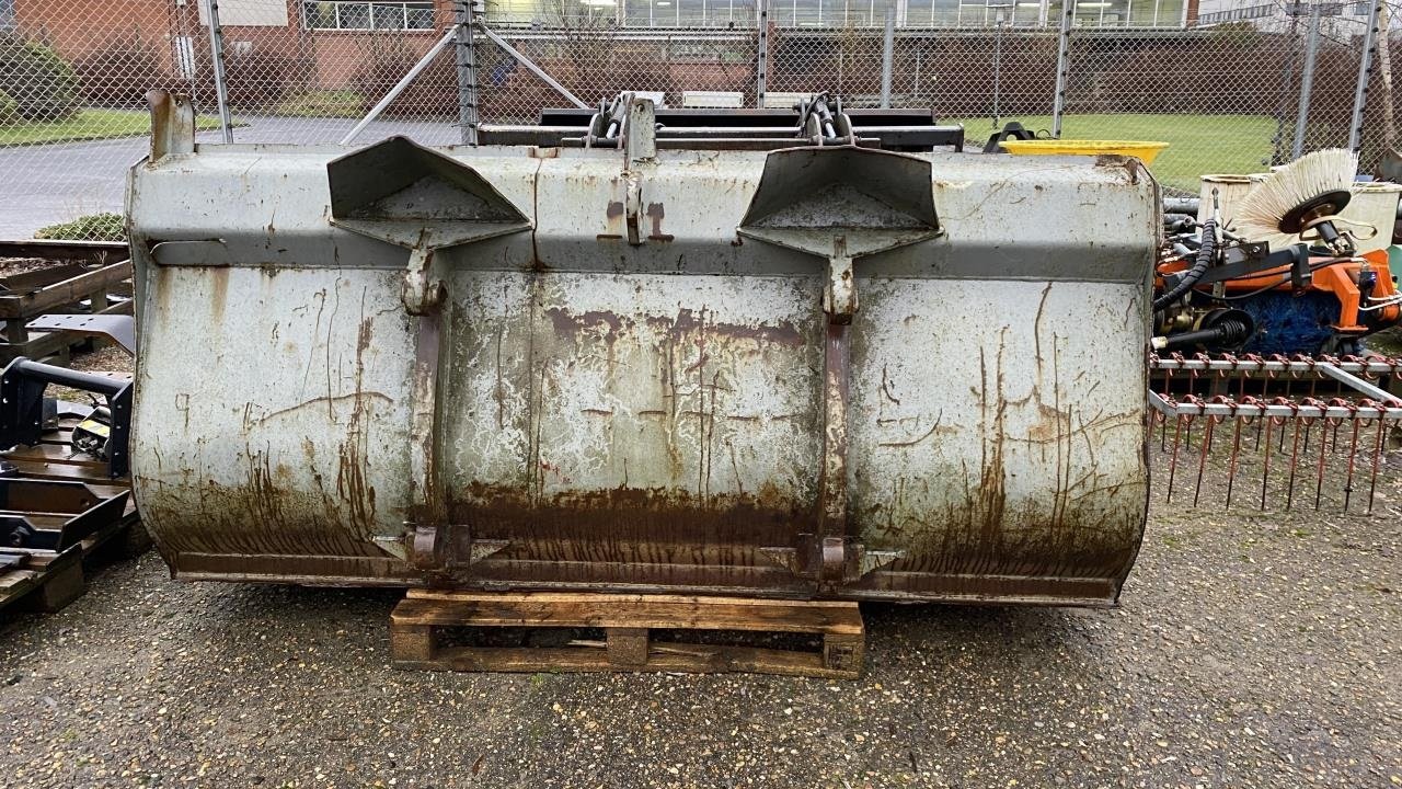 Radlader des Typs Sonstige SKOVL VOLVO BESLAG, Gebrauchtmaschine in Viborg (Bild 2)