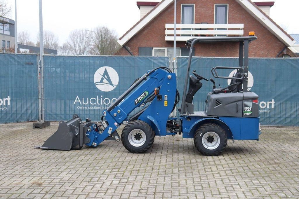 Radlader от тип Sonstige V-tech E606 TELE, Gebrauchtmaschine в Antwerpen (Снимка 2)