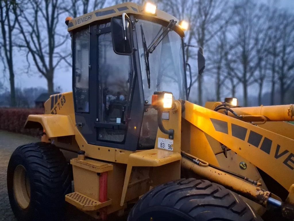 Radlader des Typs Sonstige Venieri VF 7.63 shovel met lepels puinbak bak 35km, Gebrauchtmaschine in Lunteren (Bild 4)