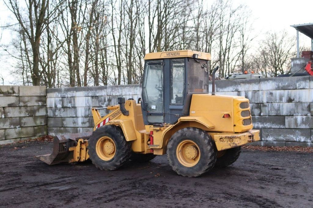 Radlader typu Sonstige Venieri VF9601, Gebrauchtmaschine v Antwerpen (Obrázek 4)