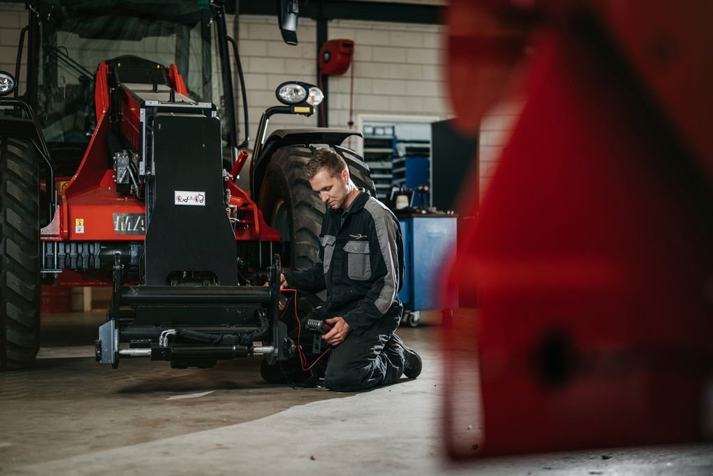 Radlader of the type Sonstige Vomach Vacature monteur, Neumaschine in Lunteren (Picture 7)