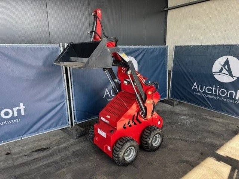 Radlader typu Sonstige W330XL, Gebrauchtmaschine v Antwerpen (Obrázek 7)