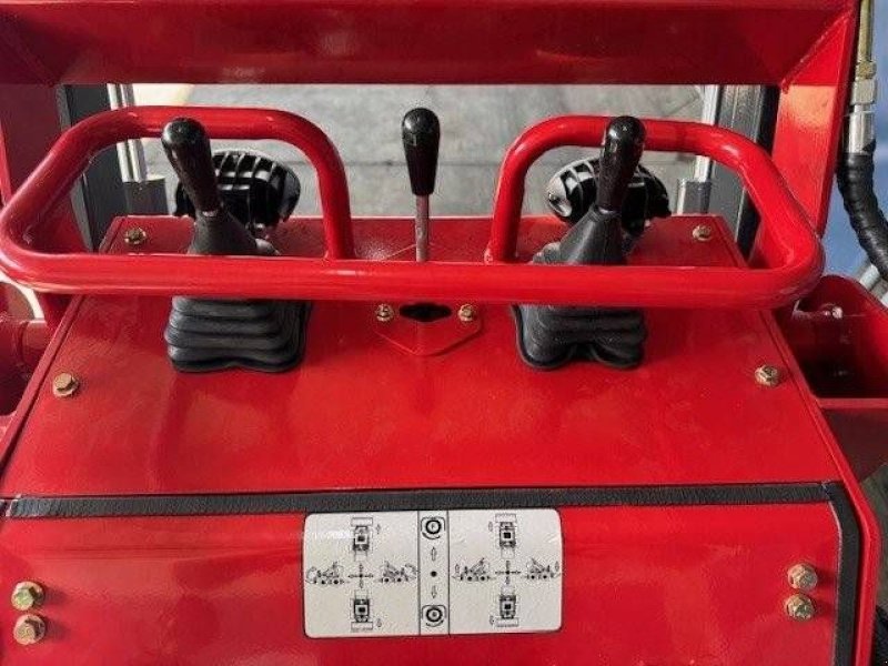 Radlader tipa Sonstige W330XL, Gebrauchtmaschine u Antwerpen (Slika 9)