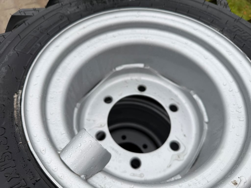 Radlader of the type Sonstige Weidemann Mitas 31X15.50-15, Neumaschine in Lunteren (Picture 8)