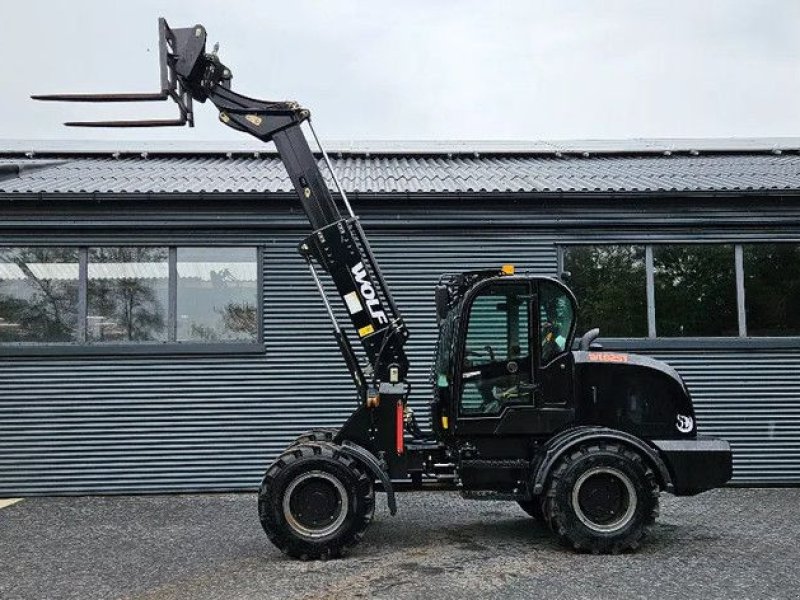 Radlader от тип Sonstige WOLF WL 825 telescopic loader, Gebrauchtmaschine в Scharsterbrug (Снимка 1)