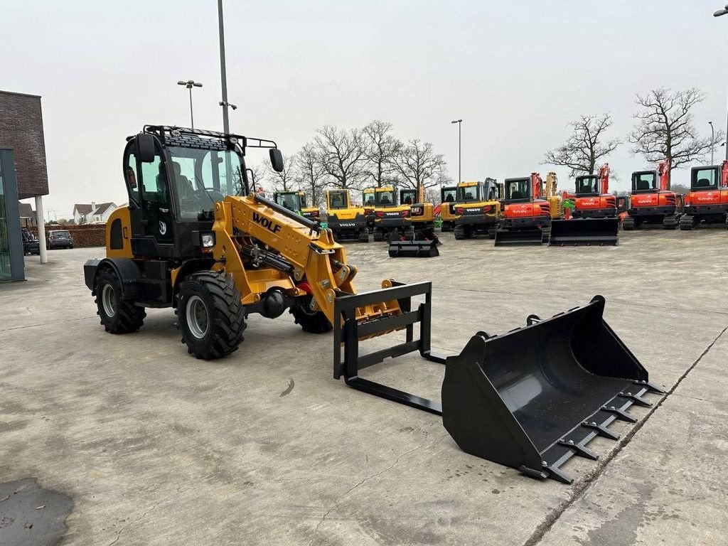 Radlader Türe ait Sonstige WOLF WL816T, Neumaschine içinde Antwerpen (resim 3)
