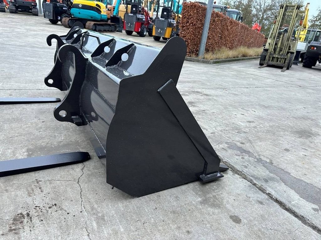 Radlader des Typs Sonstige WOLF WL816T, Gebrauchtmaschine in Antwerpen (Bild 11)