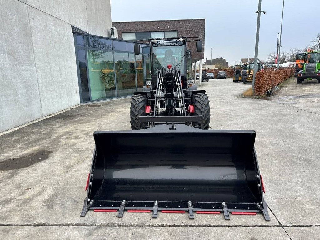 Radlader tip Sonstige WOLF WL825, Neumaschine in Antwerpen (Poză 2)