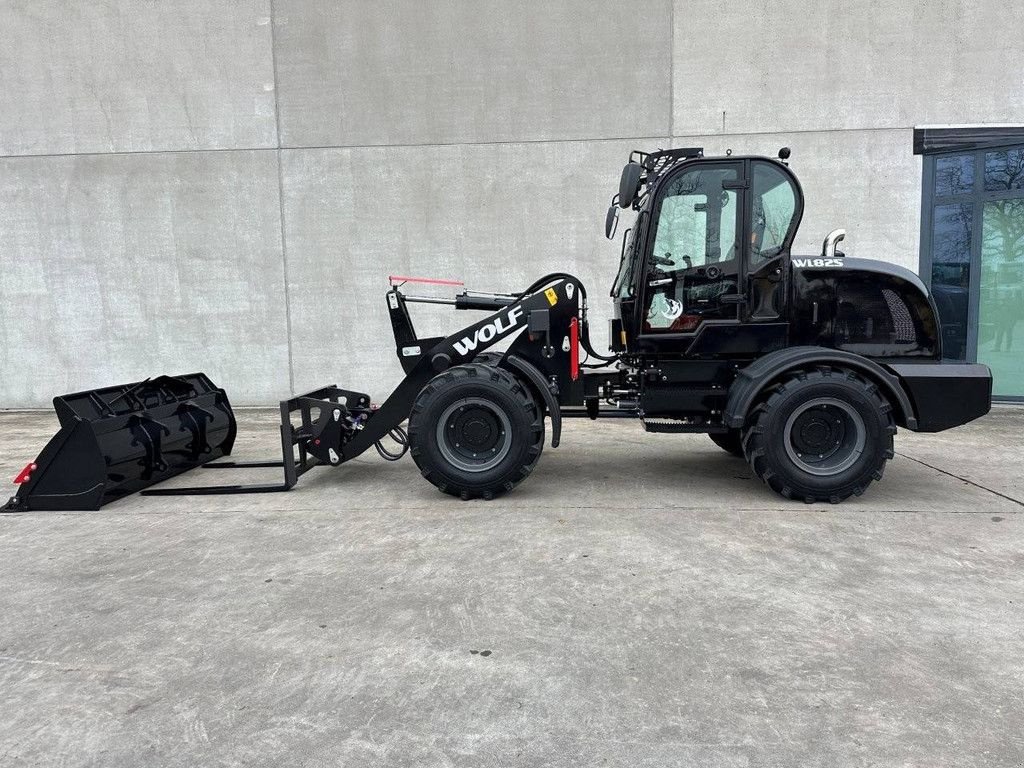 Radlader del tipo Sonstige WOLF WL825, Neumaschine In Antwerpen (Immagine 8)