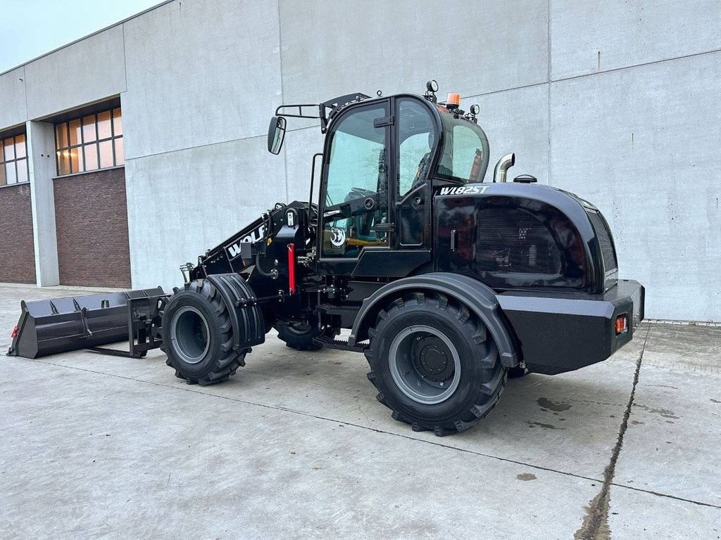 Radlader del tipo Sonstige WOLF WL825T, Neumaschine In Antwerpen (Immagine 8)