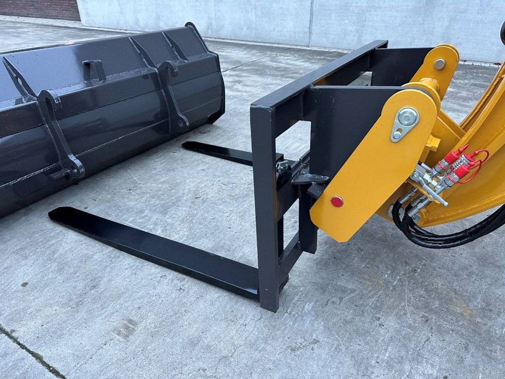 Radlader del tipo Sonstige WOLF WL825T, Neumaschine en Antwerpen (Imagen 11)