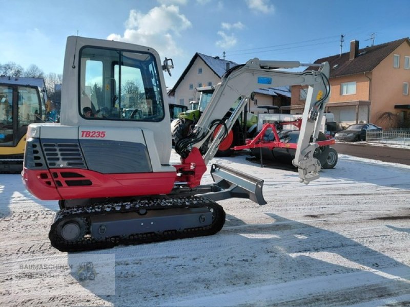 Radlader типа Takeuchi TB 235 mit Powertilt, Gebrauchtmaschine в Stetten (Фотография 4)