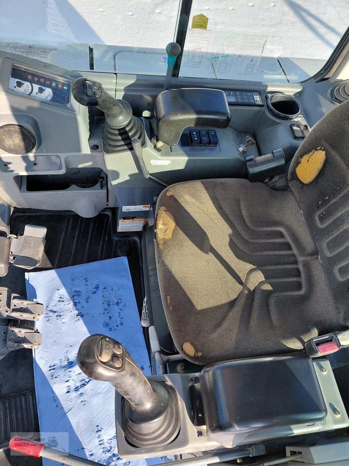 Radlader типа Takeuchi TB 235 mit Powertilt, Gebrauchtmaschine в Stetten (Фотография 7)