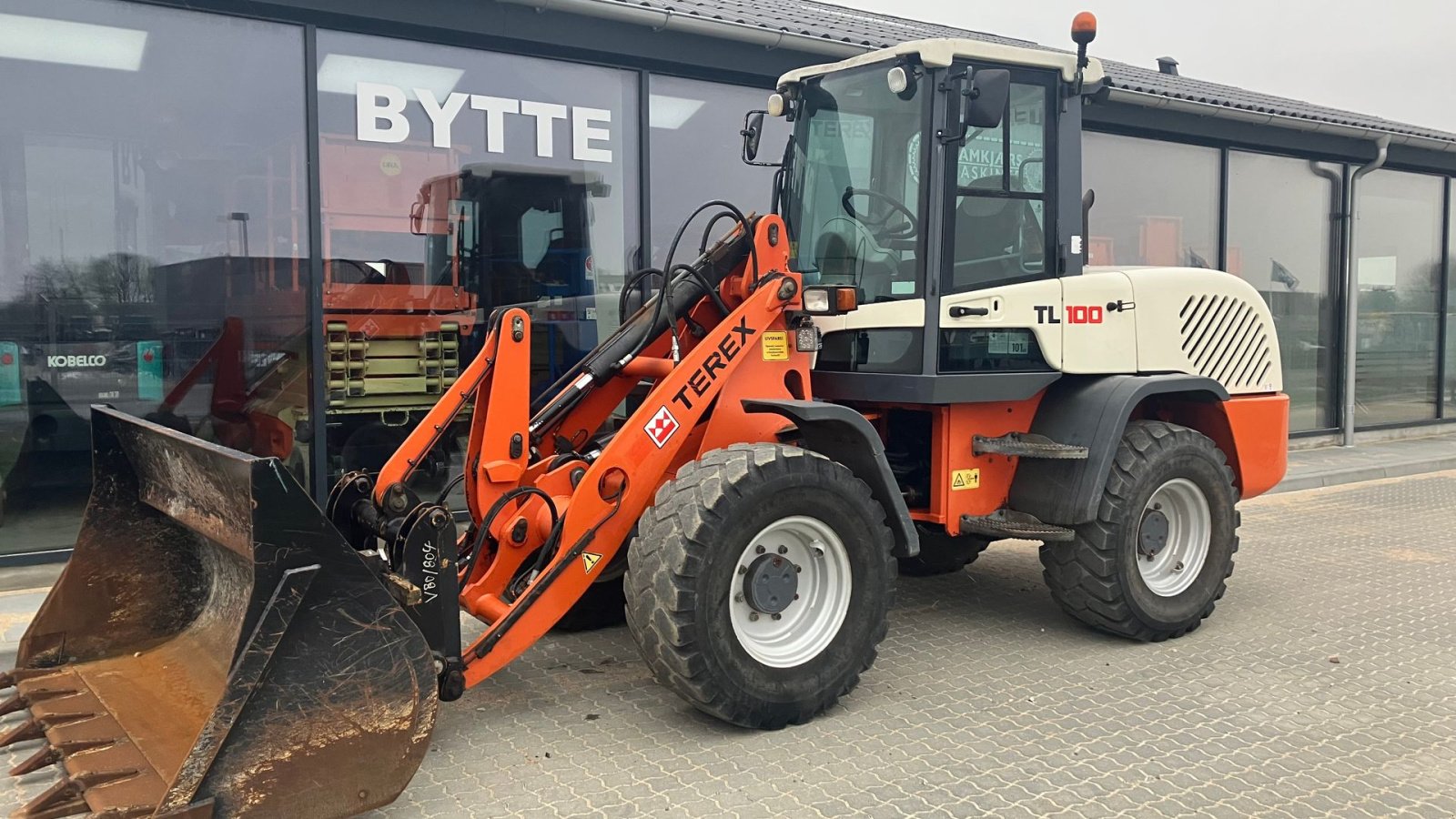 Radlader of the type Terex TL100, Gebrauchtmaschine in Horsens (Picture 1)